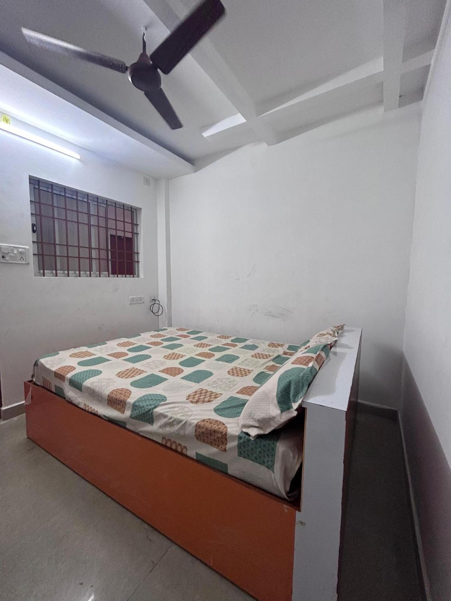 Gsd Inn Guest House 퐁디셰리 객실 사진